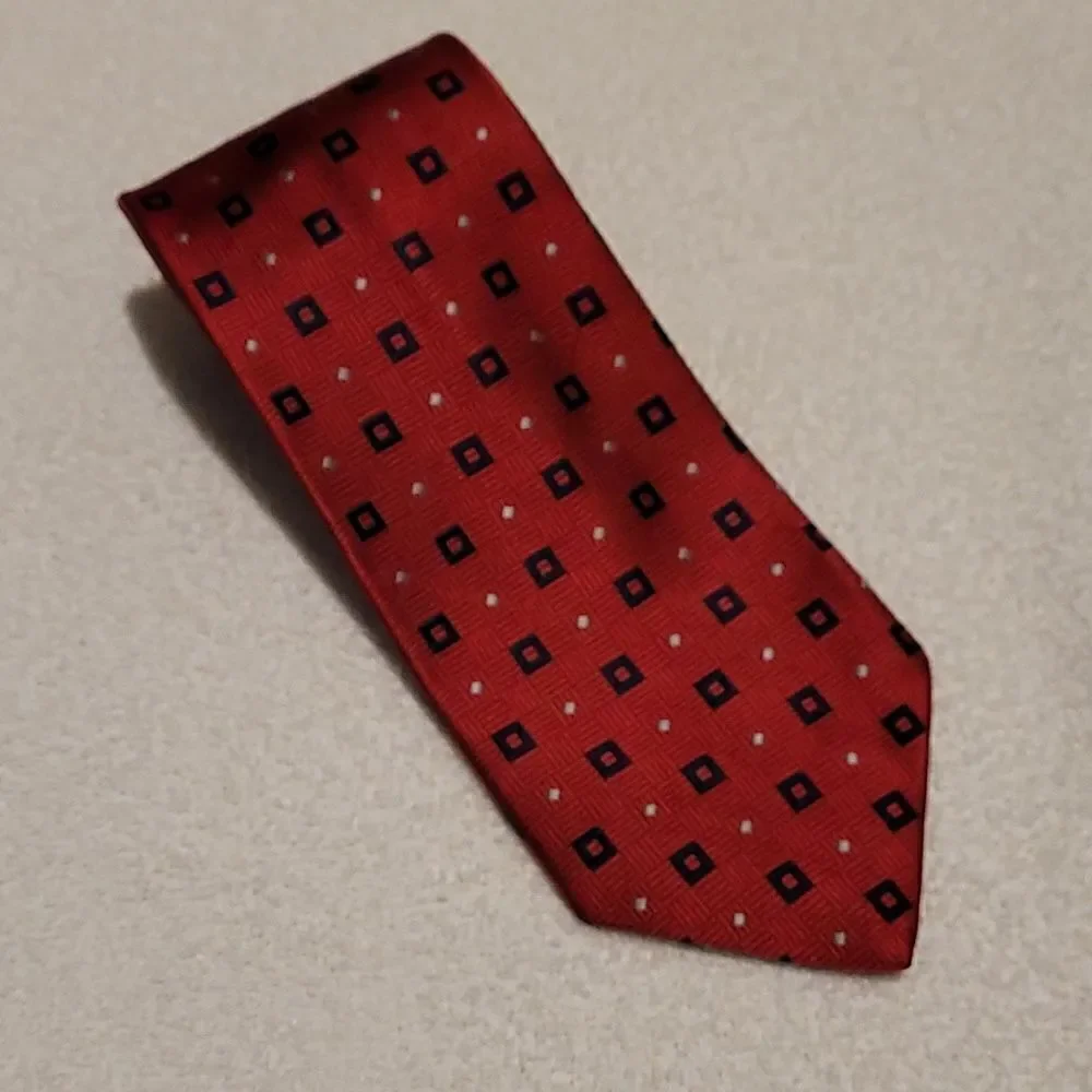 Tom James all silk tie